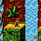 Crash Bandicoot: The Huge Adventure Nintendo GBA Game Boy Advance Game - Screenshot