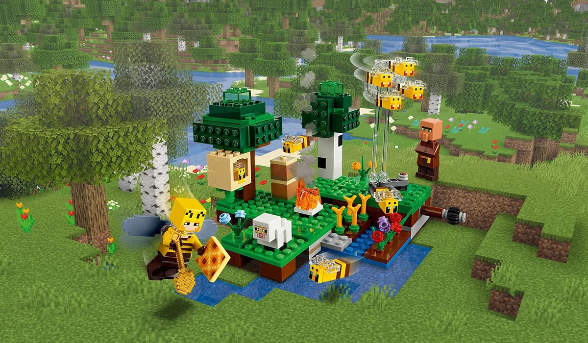 LEGO Minecraft The Bee Farm | 21165 Building Kit | Review